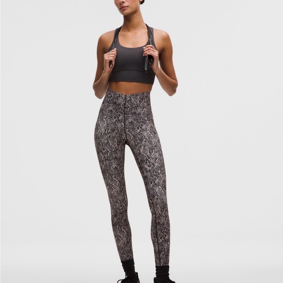 Lululemon Glow Up Super-High Rise Leggings - Snake Structure Gray Multi Size 4 - Picture 2 of 16